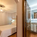 Restaurante La Casa De Juansabeli Hotel 2*
