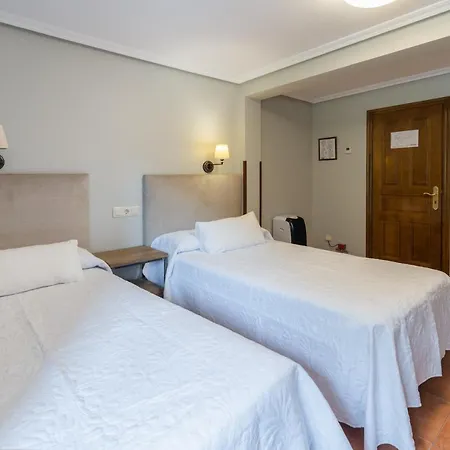 Logis Restaurante La Casa De Juansabeli Las Arenas