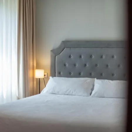 Logis Restaurante La Casa De Juansabeli 2*