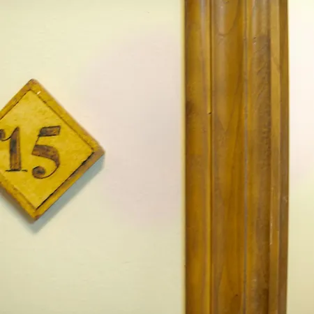 Logis Restaurante La Casa De Juansabeli Las Arenas