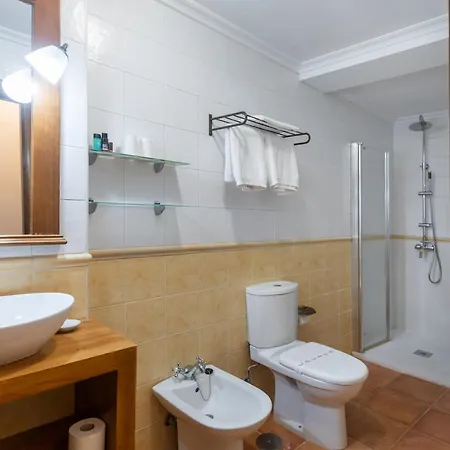 Logis Restaurante La Casa De Juansabeli Las Arenas