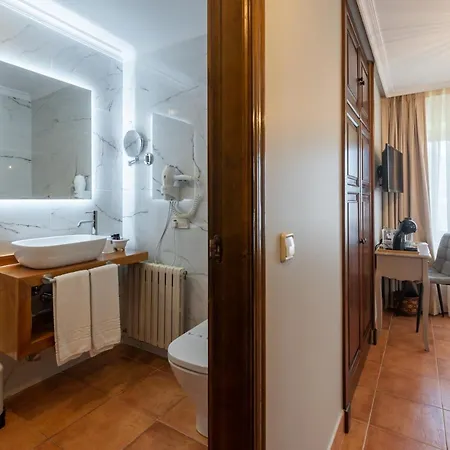 Logis Restaurante La Casa De Juansabeli 2* Las Arenas