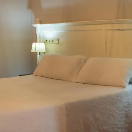 Logis Restaurante La Casa De Juansabeli Las Arenas