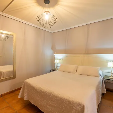 Logis Restaurante La Casa De Juansabeli Las Arenas