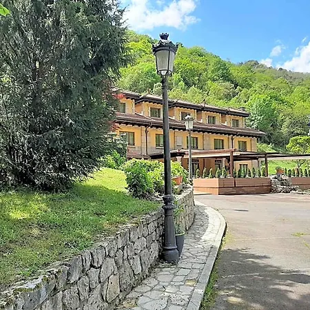 מלון Restaurante La Casa De Juansabeli
